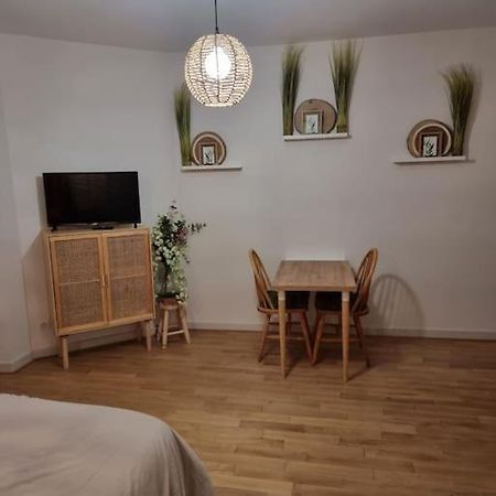 Studio L'Eden Moulins  Extérieur photo