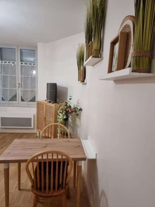 Studio L'Eden Moulins  Extérieur photo