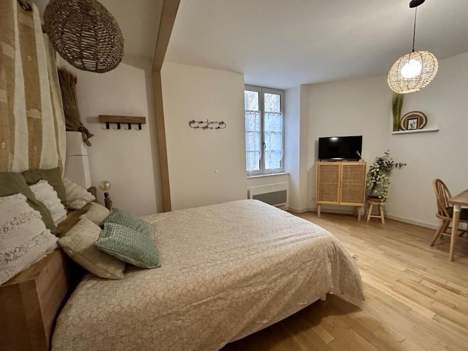 Studio L'Eden Moulins  Extérieur photo